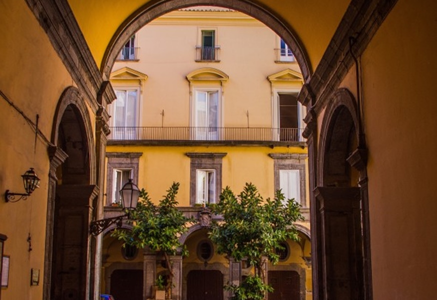 Palazzo Filomarino la rocca i visconti